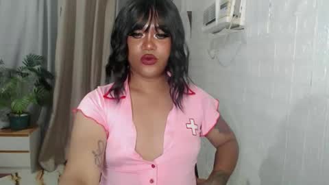 Snapshot of unforgettable_sin chatting on 09.22.25 Bella Shamara Odett online show from 09.22.25