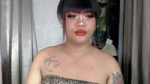 Snapshot of unforgettable_sin chatting on 10.10.25 Bella Shamara Odett online show from 10.10.25