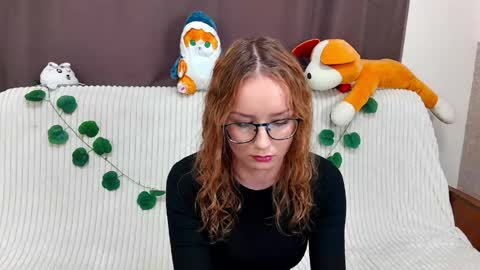 Snapshot of unforgettablehelen chatting on 04.13.26 unforgettablehelen online show from 04.13.26