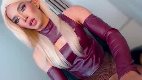 Miss Andrea online show from 03.31.26