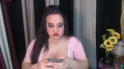 Snapshot of united_cummaria chatting on 04.05.26 united_cummaria online show from 04.05.26
