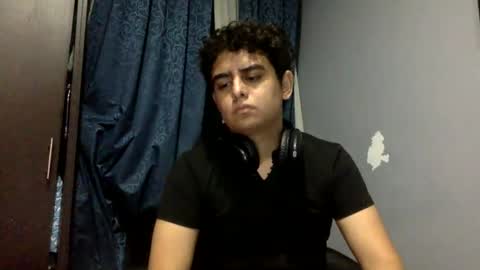 Snapshot of unlimitedfantasy chatting on 02.09.25 Thiago online show from 02.09.25