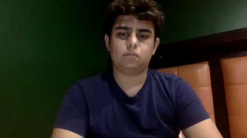 Snapshot of unlimitedfantasy chatting on 10.09.25 Thiago online show from 10.09.25