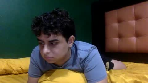 Snapshot of unlimitedfantasy chatting on 10.16.25 Thiago online show from 10.16.25