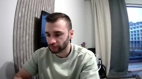 Snapshot of unnknow2024 chatting on 02.27.25 SlavaVibes online show from 02.27.25