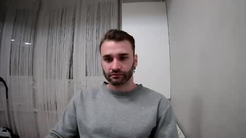 Snapshot of unnknow2024 chatting on 09.25.25 SlavaVibes online show from 09.25.25