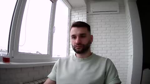 Snapshot of unnknow2024 chatting on 04.01.26 SlavaVibes online show from 04.01.26