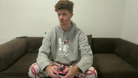 Stepbro online show from 04.15.26