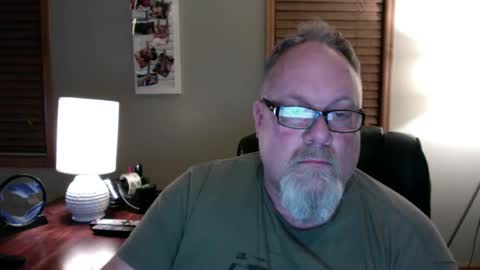 up2later online show from 01.04.25