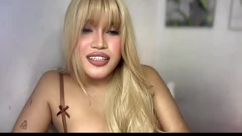 ur_bombshellpatty online show from 04.30.26