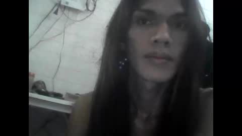 Snapshot of ur_chrizzy_fav chatting on 09.19.25 chrizzy online show from 09.19.25