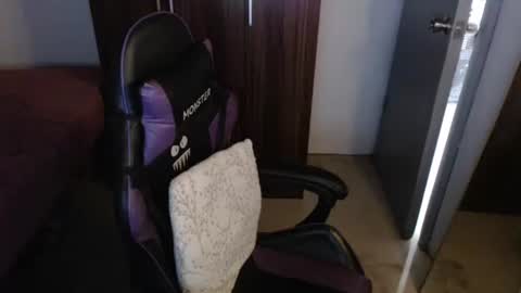 Vee online show from 02.01.26