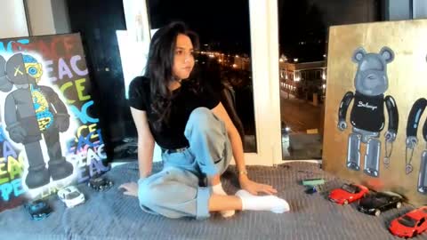 Snapshot of ur_emellly chatting on 09.27.25 Hello my name is Emilly online show from 09.27.25
