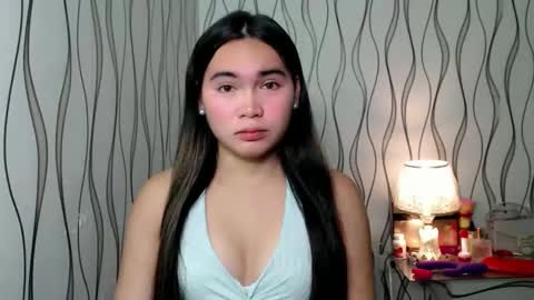 QUEENSY online show from 12.13.25