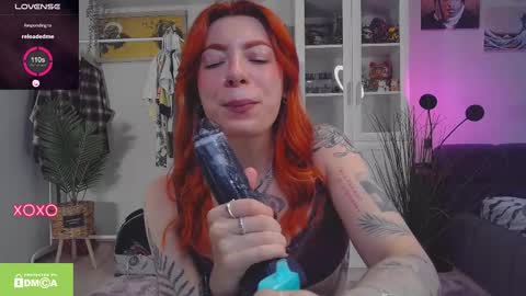 Snapshot of ur_olivia chatting on 10.28.25 Olivia Kaufman online show from 10.28.25