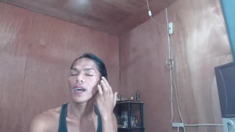 Snapshot of ur_prescious_xxx chatting on 05.19.26 Ur Lovely Pricious online show from 05.19.26