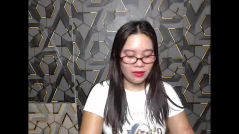 Snapshot of ur_prettychelsie18 chatting on 06.04.26 ur_prettychelsie18 online show from 06.04.26