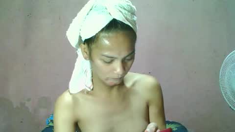 Snapshot of ur_sexybabe_ehra chatting on 04.27.26 ur_sexybabe_ehra online show from 04.27.26