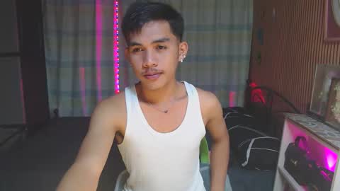 ur_shan21 online show from 01.08.26