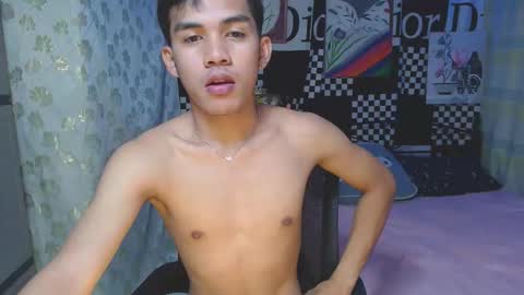 ur_shan21 online show from 04.04.26