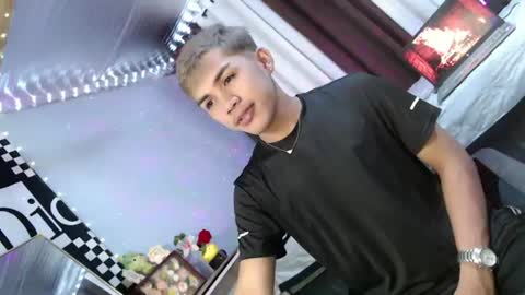 Snapshot of ur_shan21 chatting on 07.10.26 ur_shan21 online show from 07.10.26