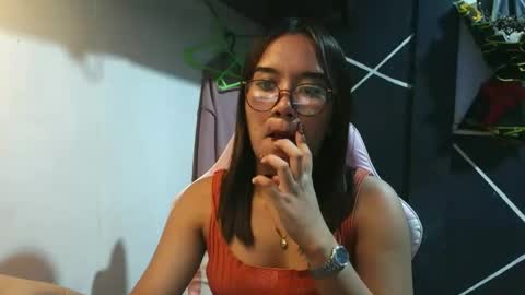 ur_wetwife online show from 11.17.25