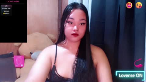Snapshot of urasian_hotchix69 chatting on 06.15.26 Lycah online show from 06.15.26