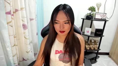 Snapshot of urasian_ivana_alawi chatting on 01.28.25 IVANA and ALEXIA online show from 01.28.25