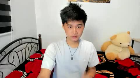 Snapshot of urasian_jhon1 chatting on 04.16.26 jhon online show from 04.16.26