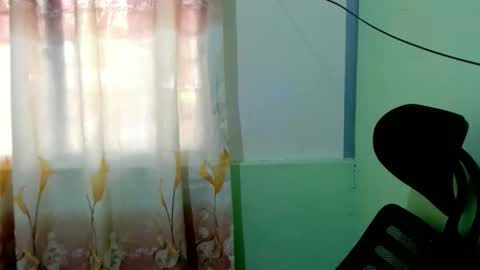 urasian_joy online show from 10.28.25