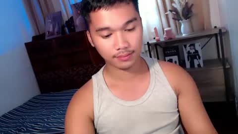 Snapshot of urasian_jpxx chatting on 06.15.26 JAMES online show from 06.15.26