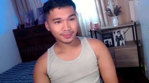 Snapshot of urasian_jpxx chatting on 06.25.26 JAMES online show from 06.25.26