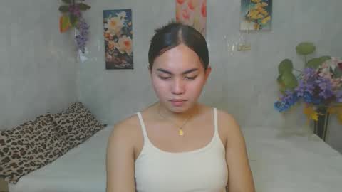 Snapshot of urasian_kat chatting on 04.21.26 urasian_kat online show from 04.21.26