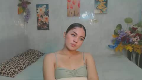 Snapshot of urasian_kat chatting on 05.14.26 urasian_kat online show from 05.14.26