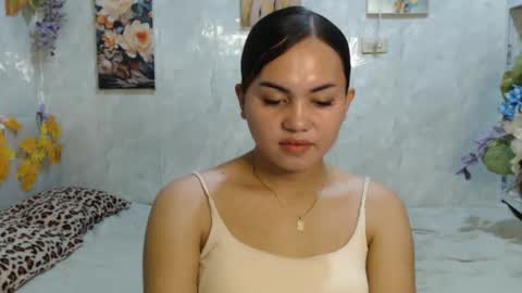 Snapshot of urasian_kat chatting on 06.20.26 urasian_kat online show from 06.20.26