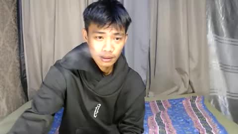 Snapshot of urasian_rey chatting on 06.11.26 urasian_rey online show from 06.11.26