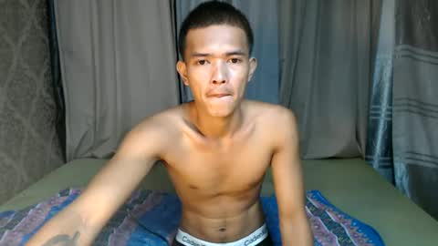Snapshot of urasian_rey chatting on 06.30.26 urasian_rey online show from 06.30.26