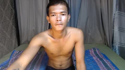 Snapshot of urasian_rey chatting on 07.16.26 urasian_rey online show from 07.16.26