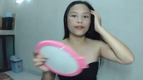 Snapshot of urasianbabecandy4u chatting on 04.22.26 CINDY online show from 04.22.26