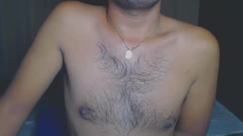 Snapshot of urasianversahunkxx chatting on 12.26.24 johnzen online show from 12.26.24