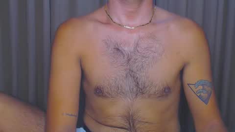 Snapshot of urasianversahunkxx chatting on 09.09.25 johnzen online show from 09.09.25