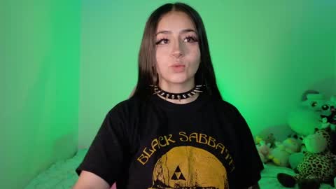 Danielle  online show from 04.18.26