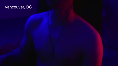 urboytoy_512 online show from 09.14.25