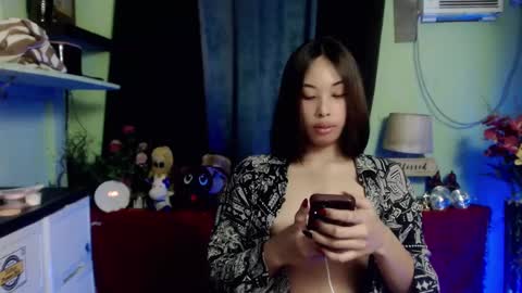 Snapshot of urcrushnextdoor_ chatting on 12.25.24 urcrushnextdoor_ online show from 12.25.24