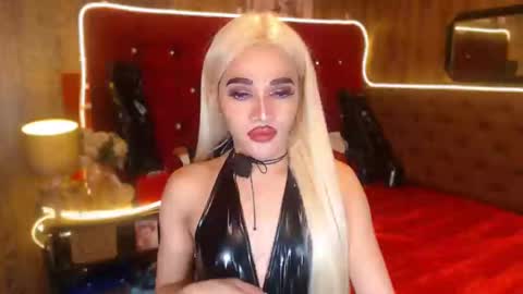 KENDALL online show from 01.15.25