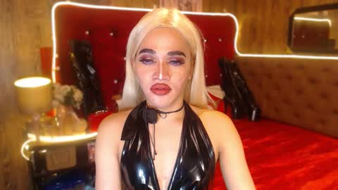 KENDALL online show from 01.15.25