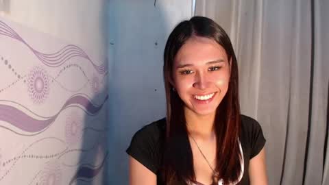 Snapshot of urdreamgirl_stephanie chatting on 07.08.26 stephanie online show from 07.08.26