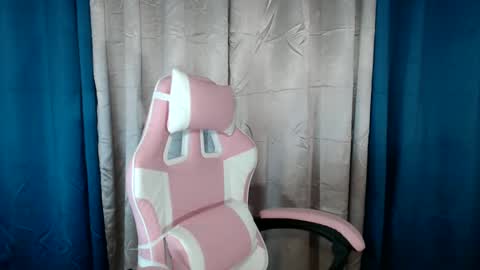 ayumi reacher online show from 01.12.25