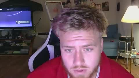 Snapshot of urfavkingusa chatting on 11.23.25 urfavkingusa online show from 11.23.25