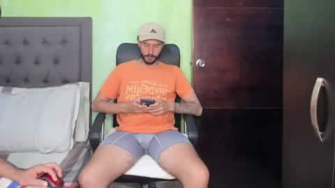 Snapshot of urfavoriteboy96 chatting on 09.23.25 Andres Jordi online show from 09.23.25